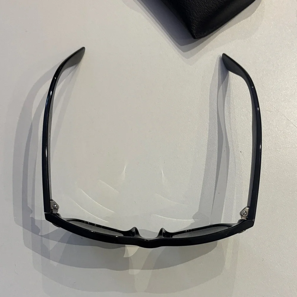 Ray-Ban Classic Black Sunglasses